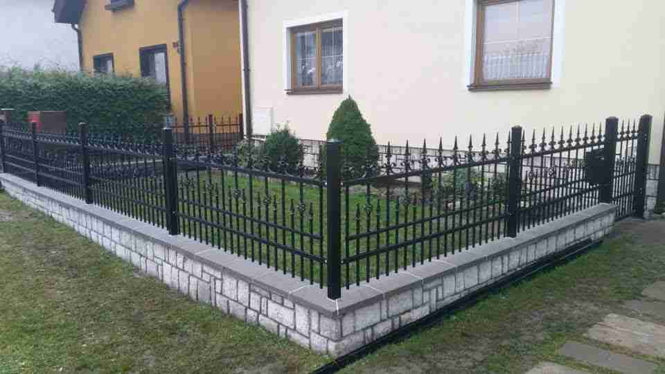 Kovaný plot - oplotenie | LUX Wiśniowski AW 10.33 | Spišská Teplica okr. POPRAD