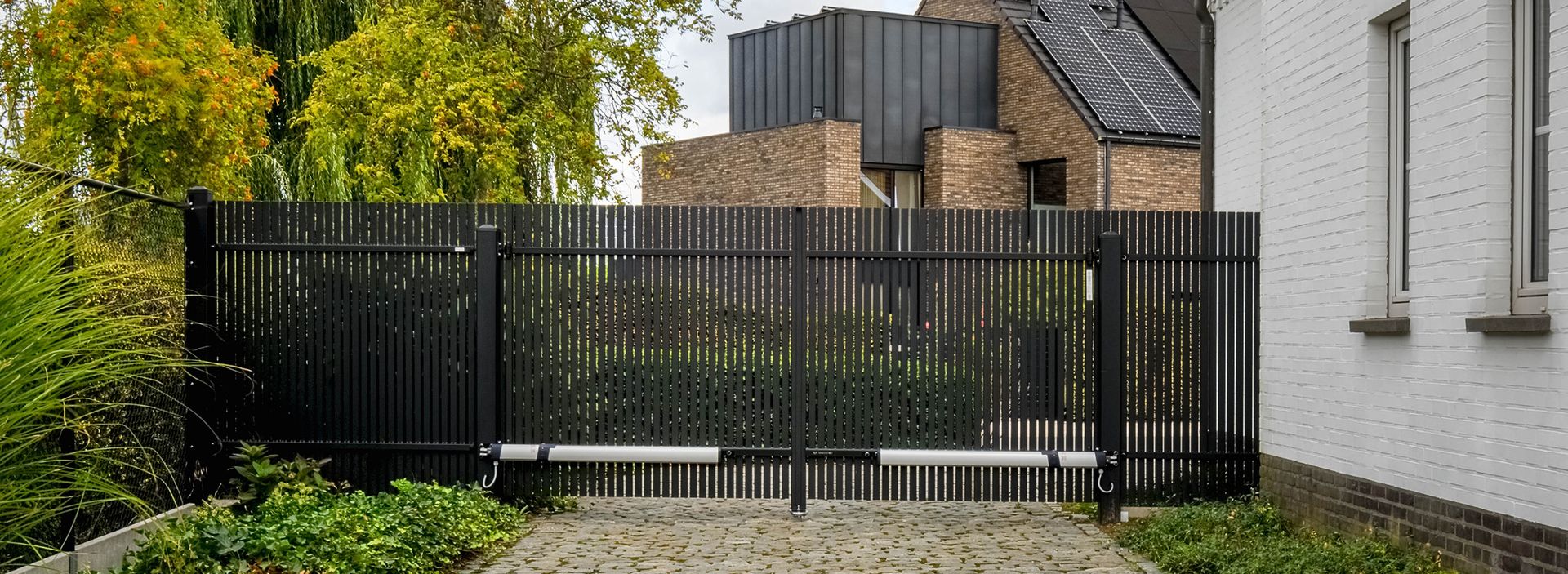 plotova kridlová brána poprad 4