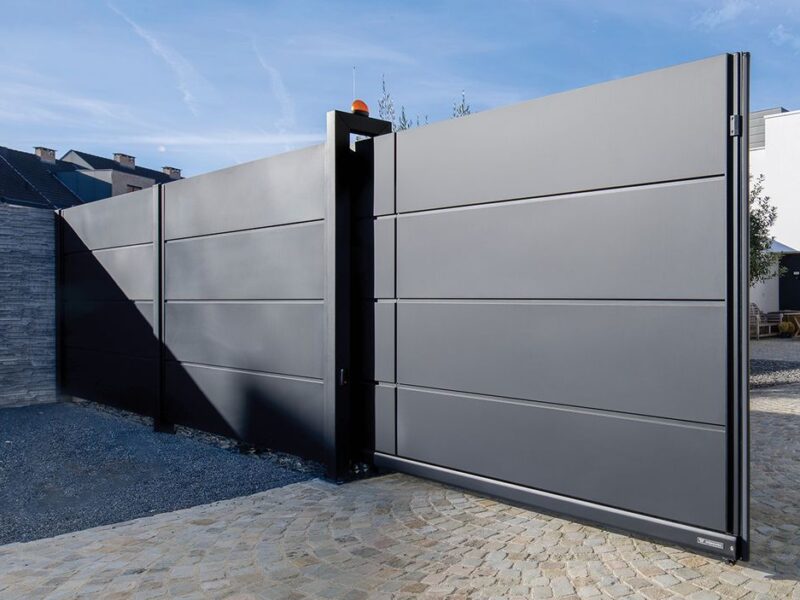 Posuvné samonosné brány