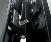 Kolíky proti vysadeniu