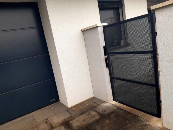 plot garazova brana modern kosice 4